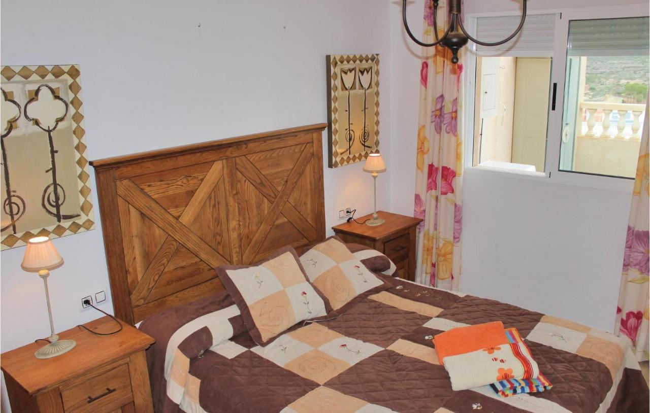 Cozy Apartment In Isla Plana Buitenkant foto
